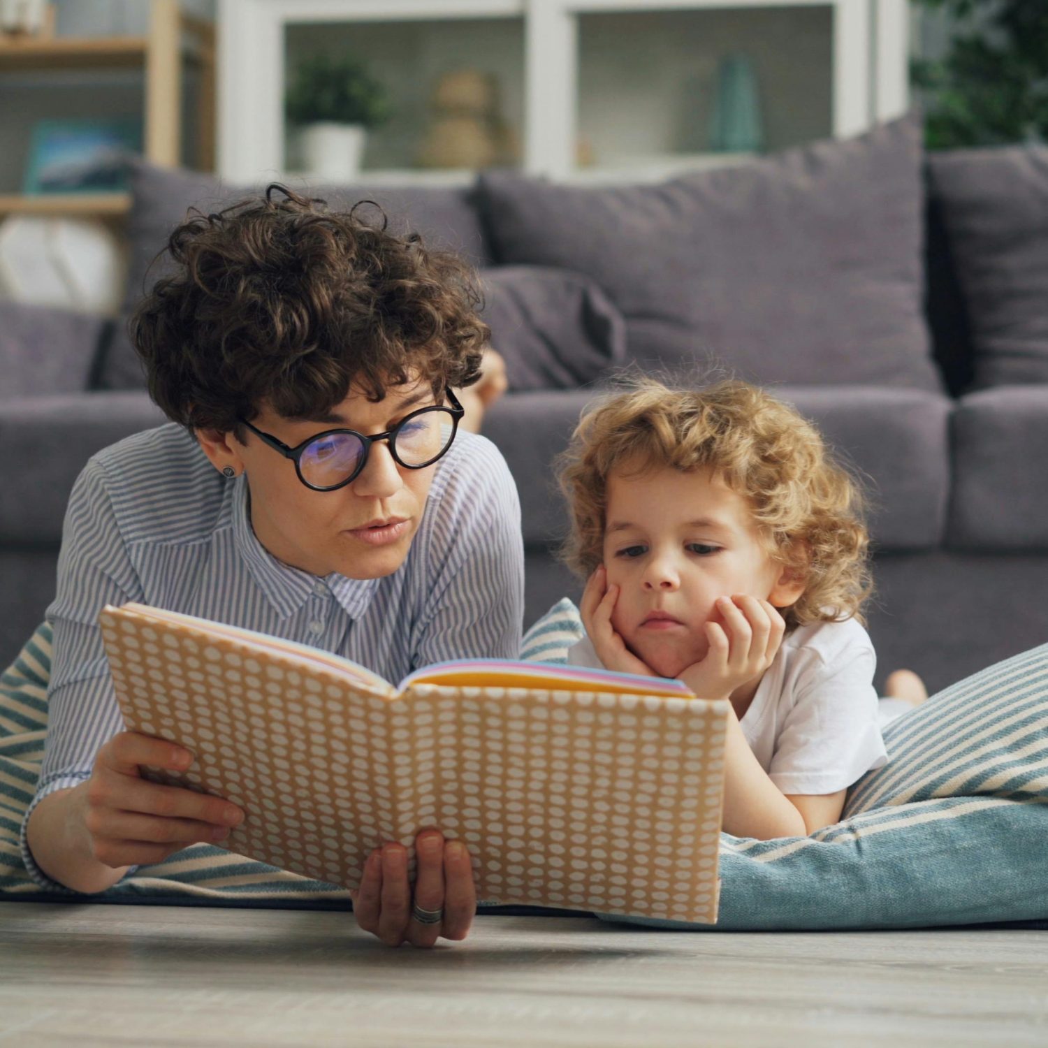 Lecturas para hablar de la menarquía